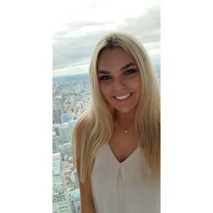 Meet your Posher, Hollie